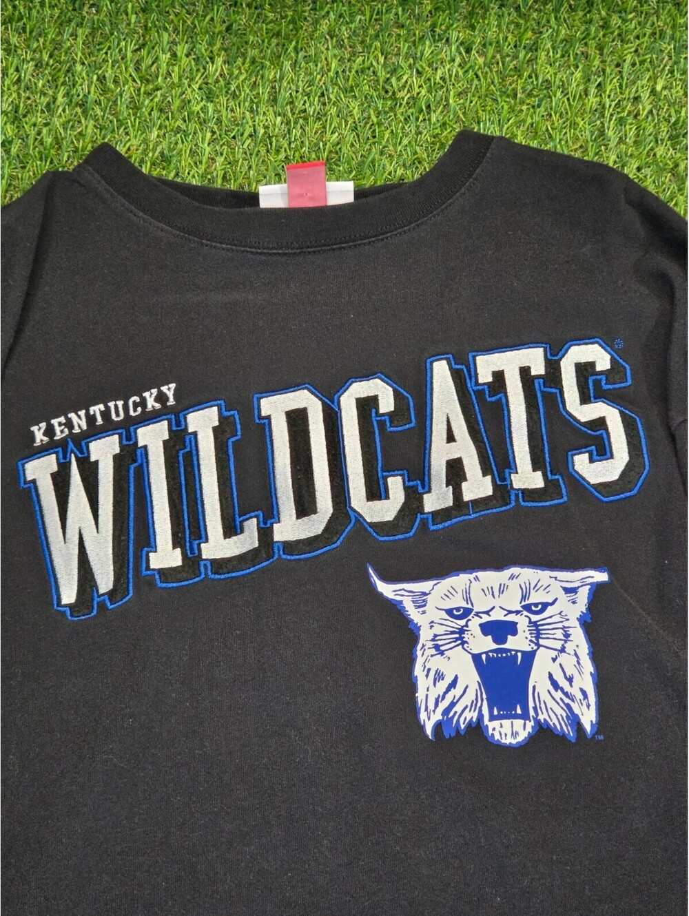 Mitchell & Ness Kentucky Wildcats Black Long Sleeve Shirt with Blue and White Ap